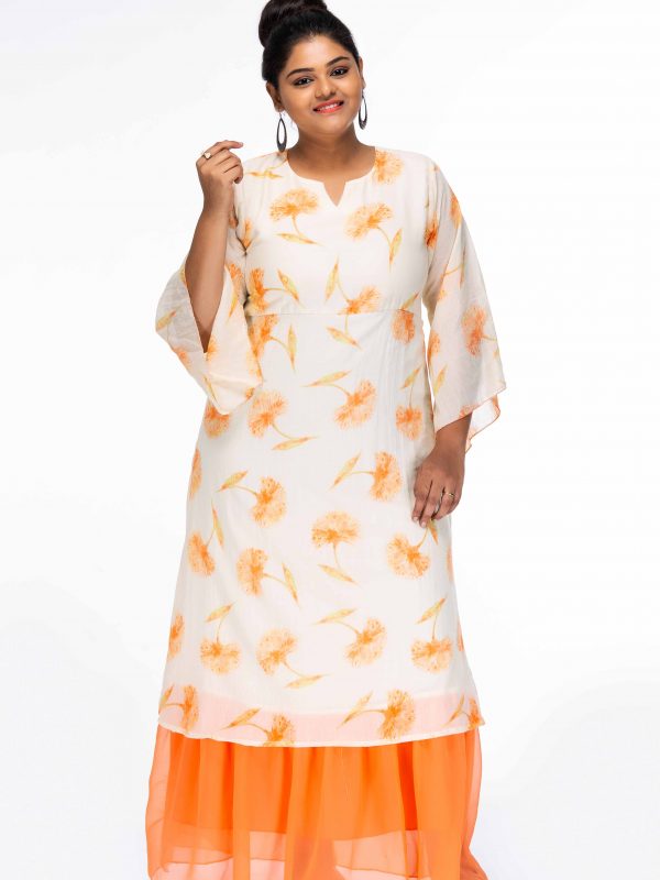 MEADERING MEADOWS WHITE FLORAL PLUS SIZE MAXI DRESS